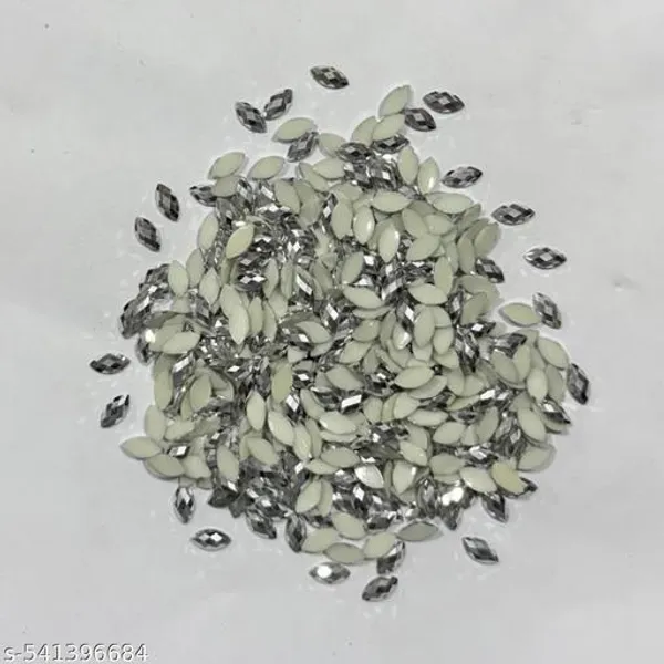 Metallic_Silver_Eye_Shape_Kundan_Changla_Stones_for_Embroidery
