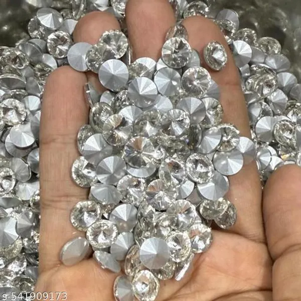 Silver_Round_Crystal_Stones_10MM_Size_for_Embroidary_work