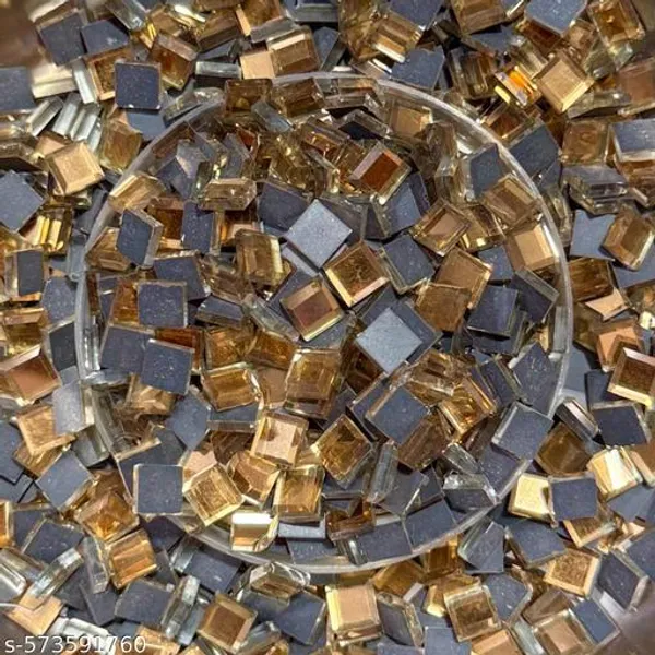 200_Gram_Golden_Square_shape_Mirror_Pieces_for_Embroidery