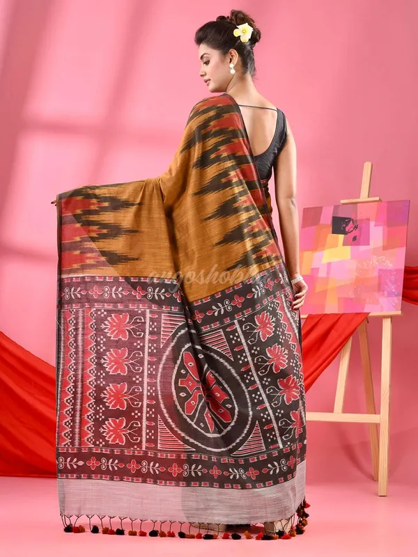 Golden_And_Black_Cotton_Premium_Saree_For_Women
