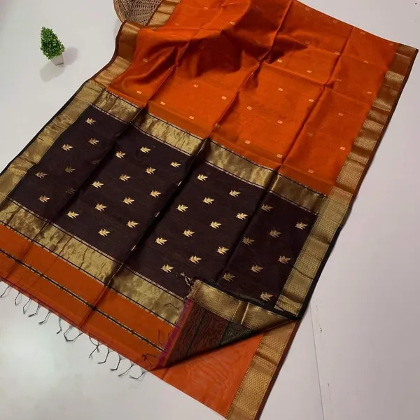 Orange_And_Black_Cotton_Premium_Saree_For_Women(MAHESHWARI_COTTON_SAREE)