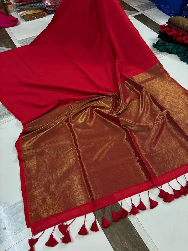 Red_Cotton_By_Silk_Pallu_Sarees/Giccha