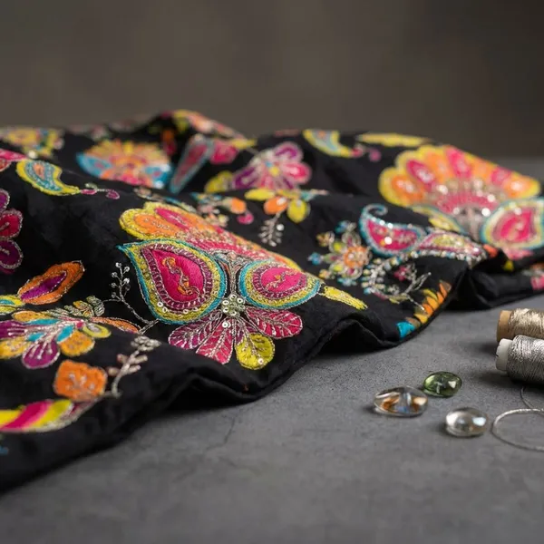 1_meter_Black_Designer_Crepe_Position_Print_Unstitched_Dress_Material