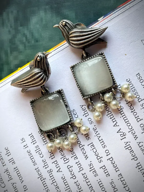 White_Premium_Brass_Shyam_Antique_Dangler_Earring_For_Women