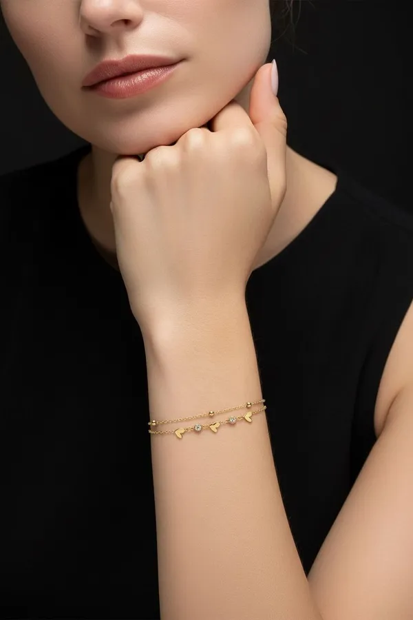 Gold_Stainless_Steel_Crystal_Heart_Bracelet_For_Women