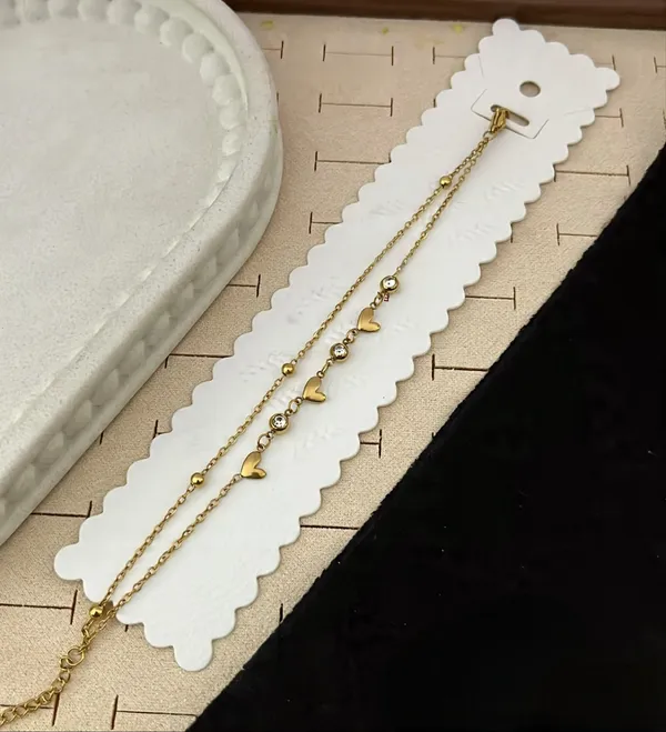 Gold_Stainless_Steel_Crystal_Heart_Bracelet_For_Women