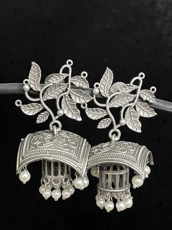 Silver_Premium_Brass_Sheesham_Danglers_Earring_For_Women