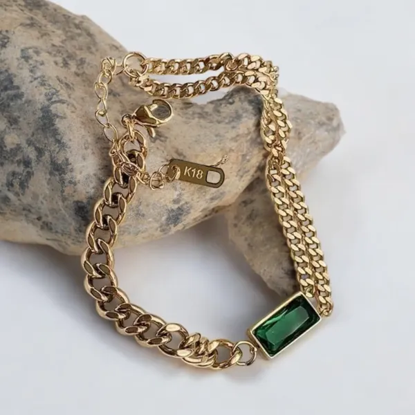 Gold_Stainless_Steel_Emerald_Bold_Chain_Bracelet_For_Women