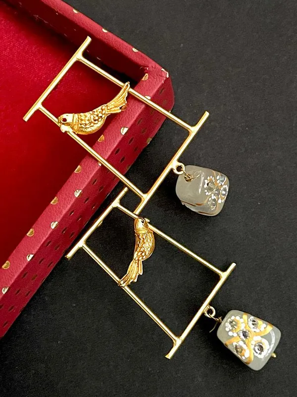 White_Premium_Brass_Gulabi_Pakshi_Beads_Earring_For_Women