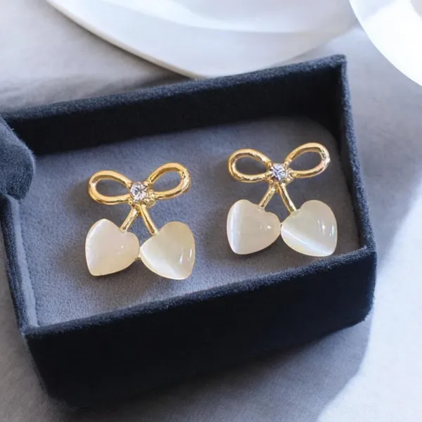 White_Specialized_Alloys_Koko_Jewel_Earring_For_Women