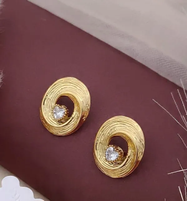 Gold_With_Natural_Stone_Stainless_Steel_Classic_Pebble_Studs_Earring_For_Women
