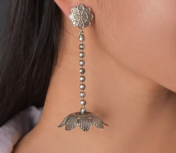 Silver_Beaten_Brass_Ishita_Long_Lotus_Earring_For_Women