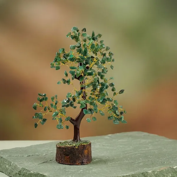 Green_Premium_And_Elegant_Aventurine_Crystal_Gemstone_Tree