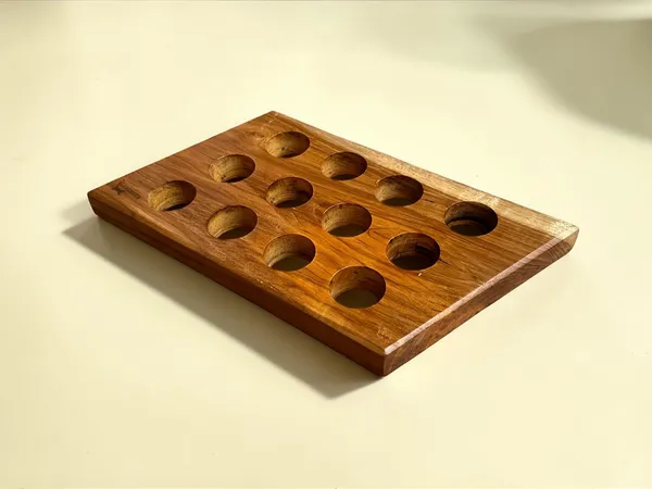 Wooden_Premium__Egg_Tray_for_12_pcs