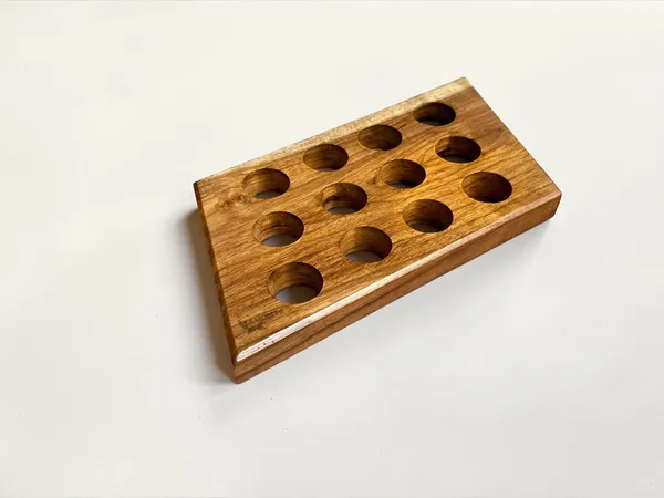 Wooden_Premium__Egg_Tray_for_12_pcs