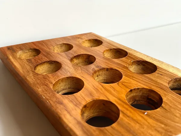 Wooden_Premium__Egg_Tray_for_12_pcs