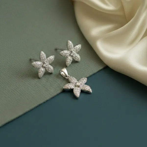 Twinkle_Silver_Pendent_And_Earrings__|_Made_By_Pure_925_Silver