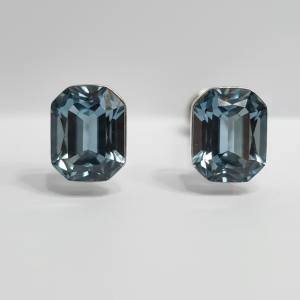 Crystal_Studs_Gray__|_Made_By_Pure_925_Silver