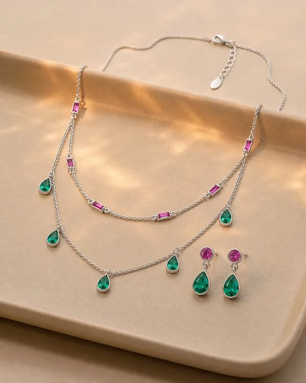 Ruby_&_Emerald_Duet_Silver_Necklace_Set