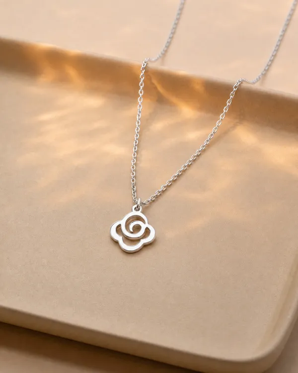 Swirl_Silver_Pendant
