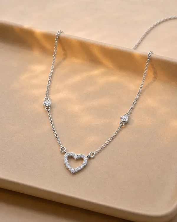 Dewdrop_Heart_Silver_Pendant