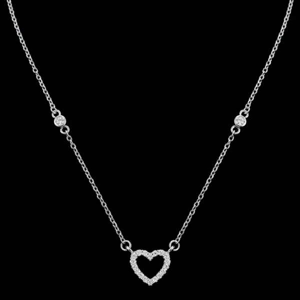 Dewdrop_Heart_Silver_Pendant_|_Made_By_Pure_925_Silver