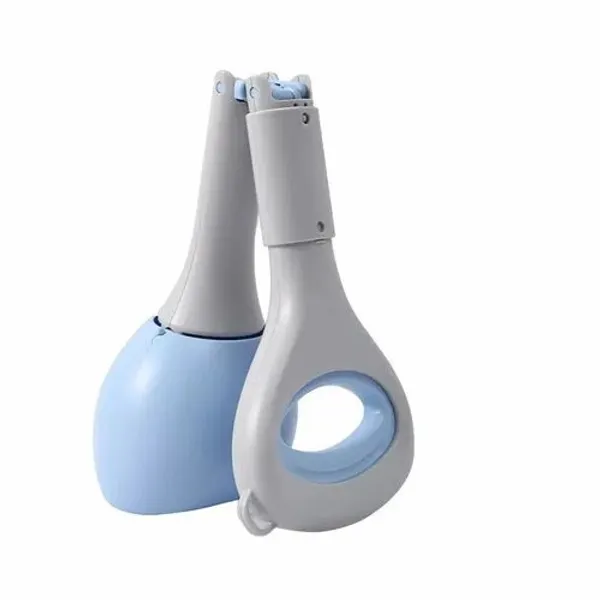 Foldable_&_On-the-Go_Hygiene_Scooper,_Modern_Pet_Essential_Travel_Friendly_Design_Scooper