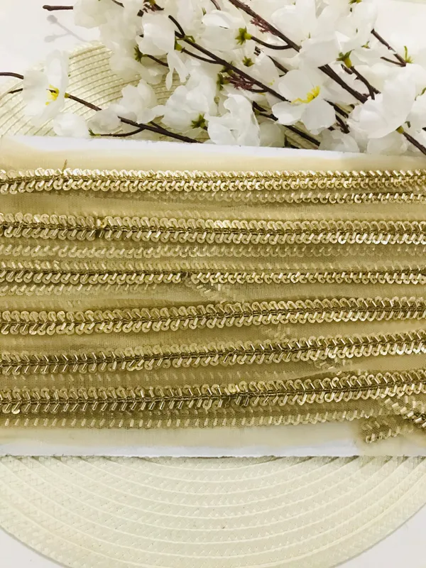 Premdas_Lace_Embrodiry_Gold_Colour_Val_Moti__Decorative_Pearl_and_Gold_Scalloped_Lace_Trim,_Beaded_codding_Embroidered_Border,_Vintage_Style_Sewing_Trim_for_Wedding_Dress_and_Crafts_9_Meter
