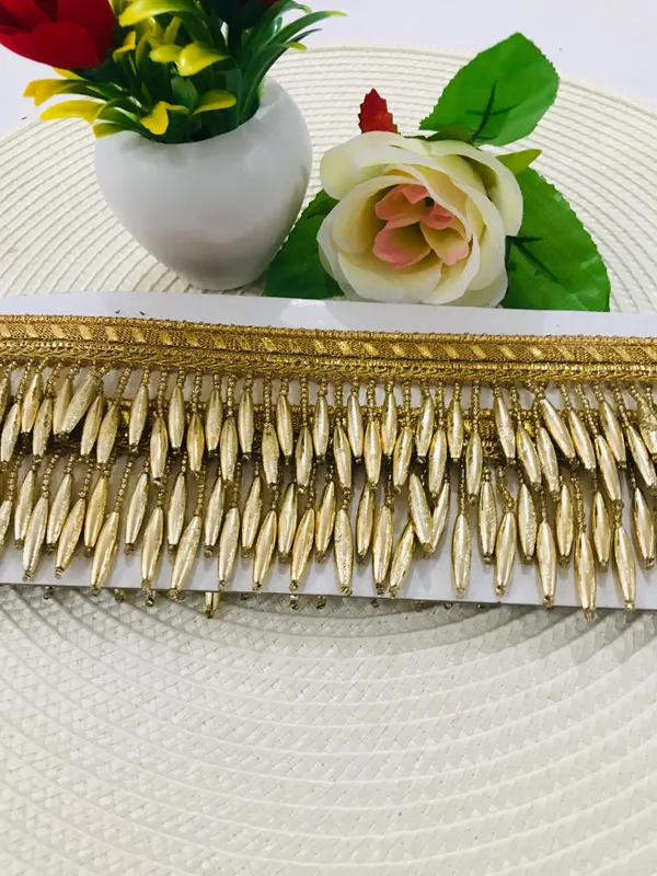 Premdas_Lace_Pearl_Lace_with_Shimmering_Gold_Finish_Zari_Border_Lace_Perfect_for_for_Saree,_Blouse,_Dupatta,_Lehenga,_Sewing,_Designing_Crafts_and_Home_Decor_(1_Meter)