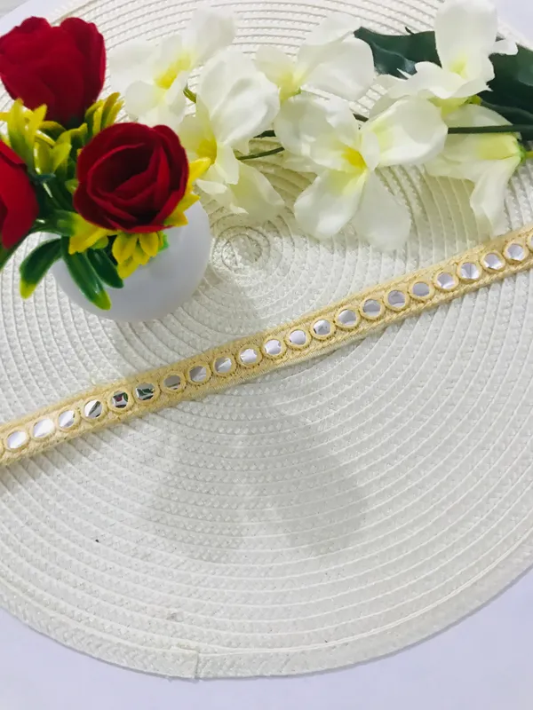 Premdas_Lace__Mirror_Patti_Lace_Border_for_Saree,_Dress,_Dupatta,_Lehenga,_Bag,_Home_D�cor_&_DIY_Craft_Projects