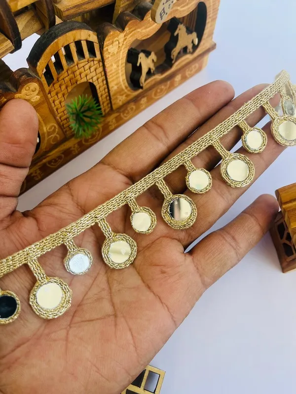 Premium_Latkan_Lace_Border_Real_Mirror,_Hand_Made_Tassel_Trim__9_Meter_Gold_Colour