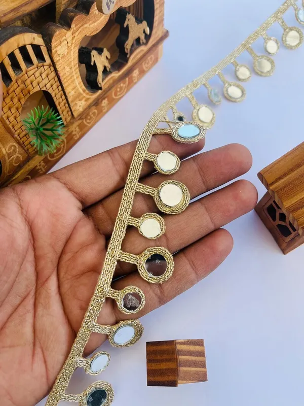 Premium_Latkan_Lace_Border_Real_Mirror,_Hand_Made_Tassel_Trim__9_Meter_Gold_Colour