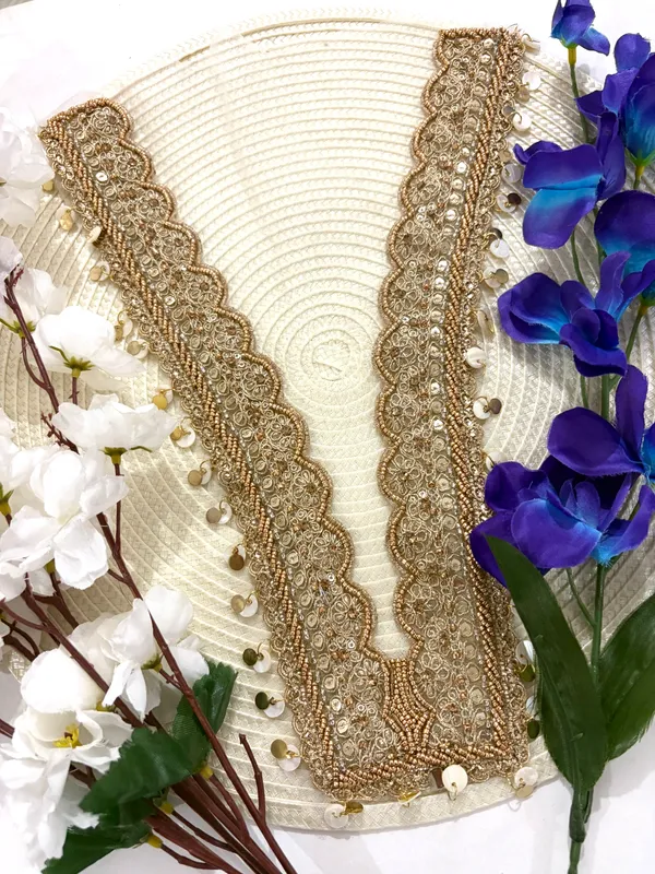 Premium_V_Neck_patch_for_kurti_Sewing_for_Clothes,Jackets,Jean's,_Blouse,_Saree,_Dress_Necklaceround_Decal_Badge_Handmade