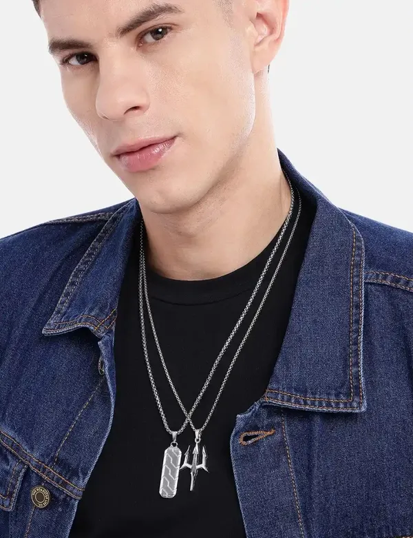 Stylish_Anime_Dragon_Tooth_And_Eternal_Charm_Silver_Polished_Pendants_With_Chains_Combo_Set_Of_2