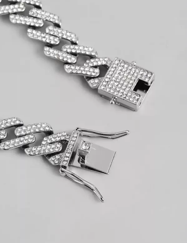Stylish_Flash_Silver_Plated_Stainless_Steel_Pendant_With_Bracelet_Combo_Set_Of_2