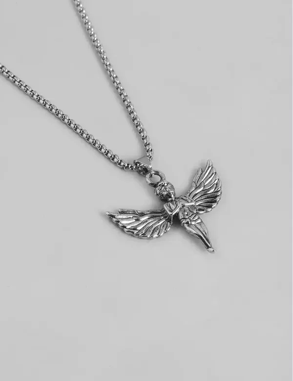 Angel_Shaped_Rhodium_Plated_Pendant_With_Chain