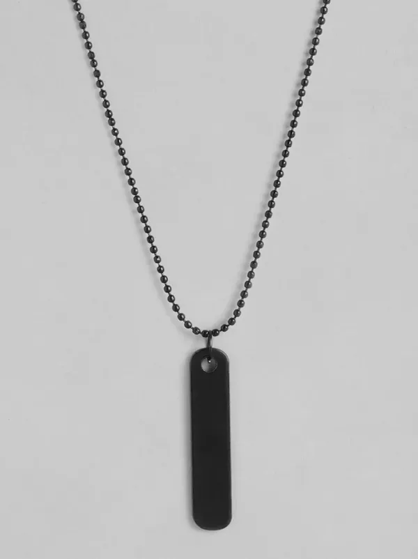 Unisex_Black_Geometric_Pendant_With_Chain