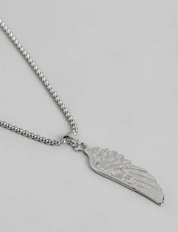 Unisex_Feather_Shaped_Rhodium_Plated_Pendant_With_Chain