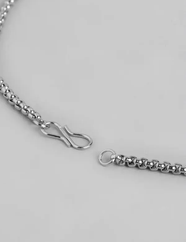 Unisex_Geometric_Oxidised_Pendant_With_Chain