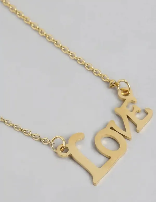 Unisex_Love_Name_Letter_Pendant_With_Chain