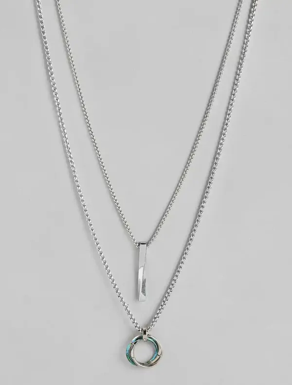 Unisex_Stylish_Lockets_Silver_Plated_Stainless_Steel_Pendants_With_Chains_Set_Of_2