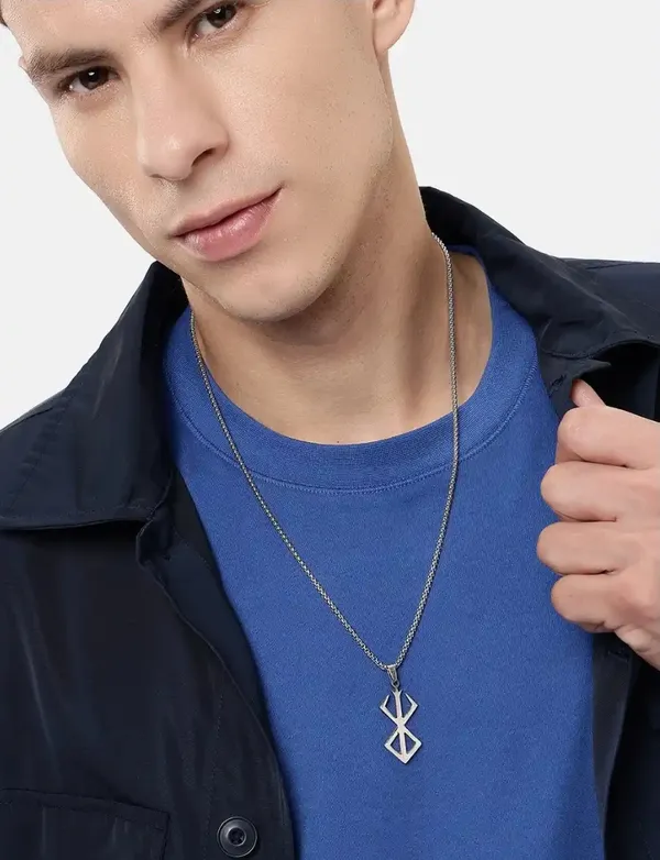 Unisex_Silver_Berserk_Pendant_Necklace_With_Chain