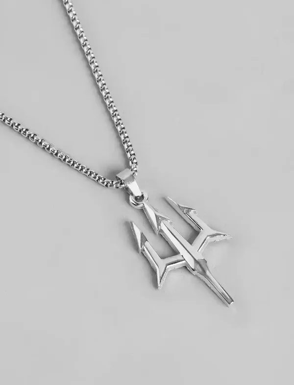 Unisex_Silver_Trident_Anime_Pendant_With_Chain