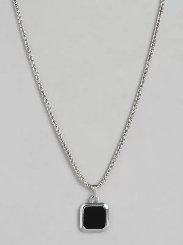 Unisex_Stainless_Steel_Square_Pendant_With_Chain