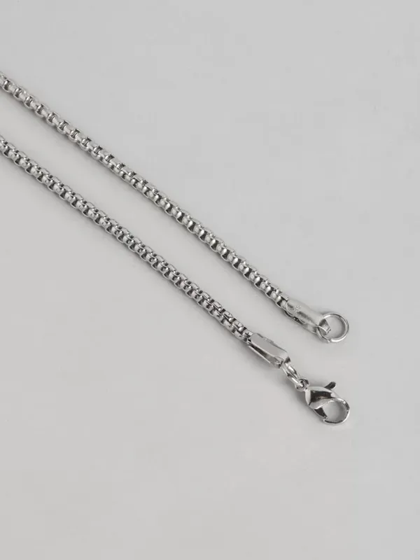 Unisex_Triangular_Pendant_Stainless_Steel_With_Chain