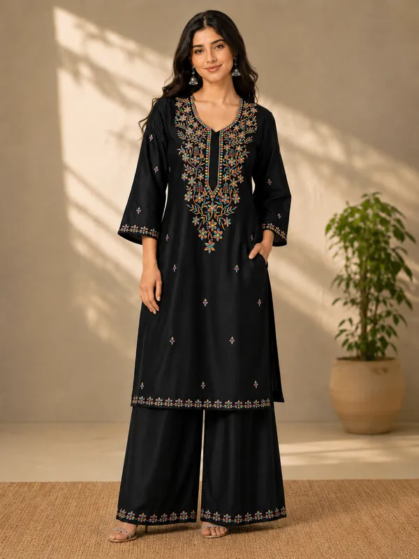 Premium_Black_Rayon_Cotten_Chikankari_Hand_Embroidery_Lucknowi_Kurti_with_Palazzo_&_Dupatta_Set