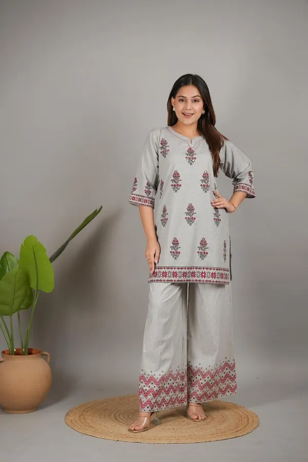 Premium_grey_Cotton_Floral_Printed_Co-ord_Set_with_Palazzo