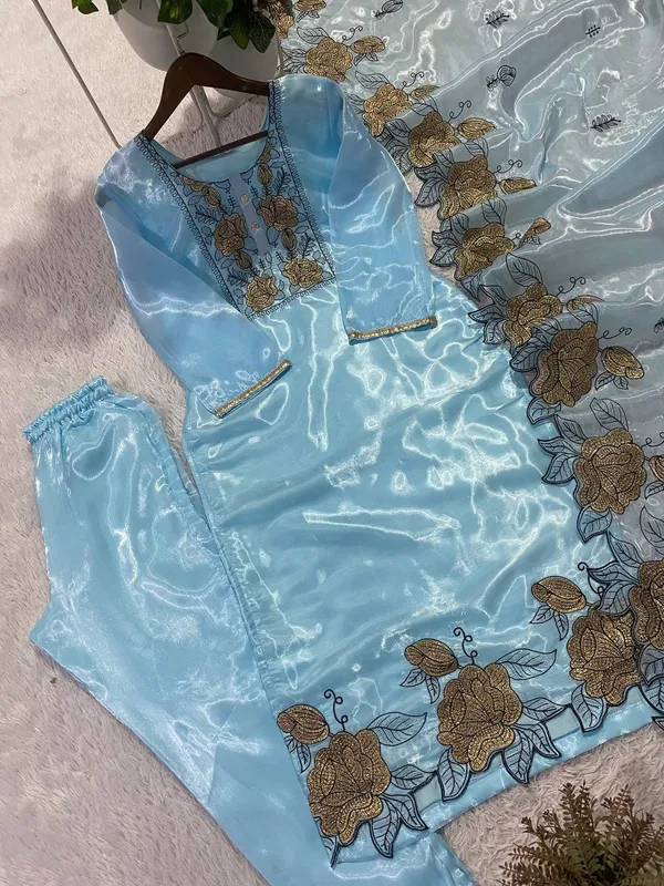 Sky_Blue_Organza_Silk_Embroidered_Kurta_Set_with_Scalloped_Dupatta