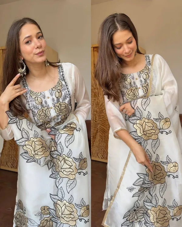 White__Organza_Silk_Embroidered_Kurta_Set_with_Scalloped_Dupatta