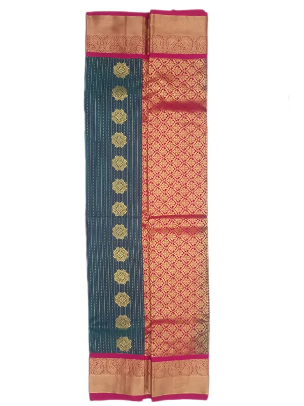 Emerald_Green_With_Rani_Pink_Contrast_Border_Pure_Kanjivaram_Soft_Silk_Saree_With_Blouse
